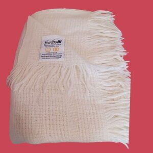 Faribo Vintafte Throw Blanket Fringe Cream 50x48